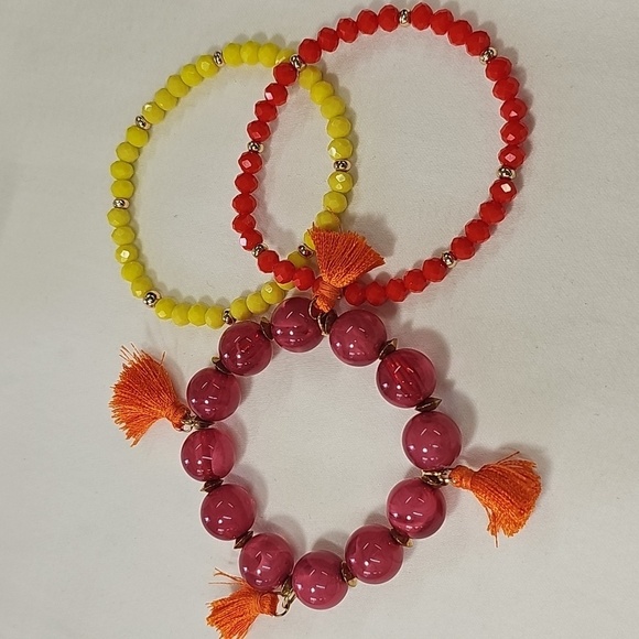Red & Yellow Glass Bead And Pink Plastic Marbled Beaded & Tassle Bracelet Set - Picture 3 of 3